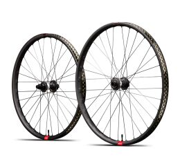 Zapletená kola Reserve Reserve 30 DH MX/DT 350 110Bst 157 XD 6B