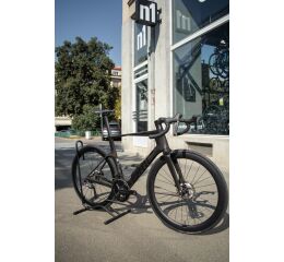 testovací silniční kolo BMC Teammachine R01 FOUR