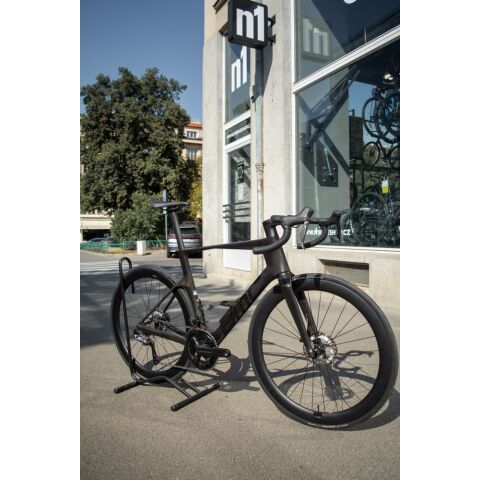 testovací silniční kolo BMC Teammachine R01 FOUR